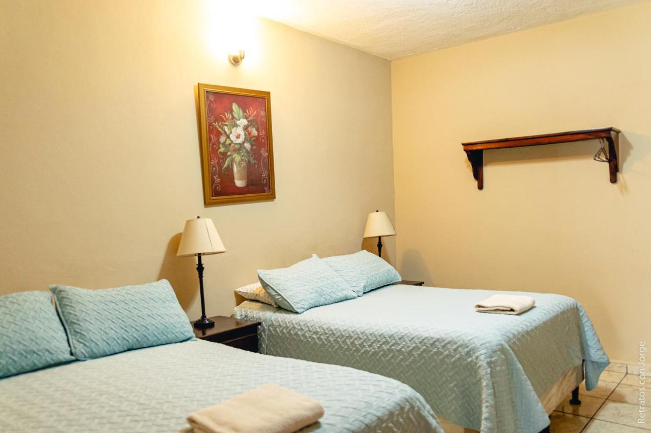 Hotel Las Margaritas La Esperanza Esterno foto