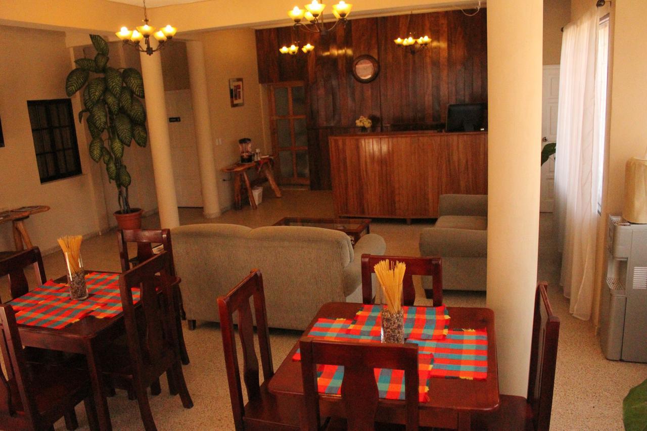 Hotel Las Margaritas La Esperanza Esterno foto