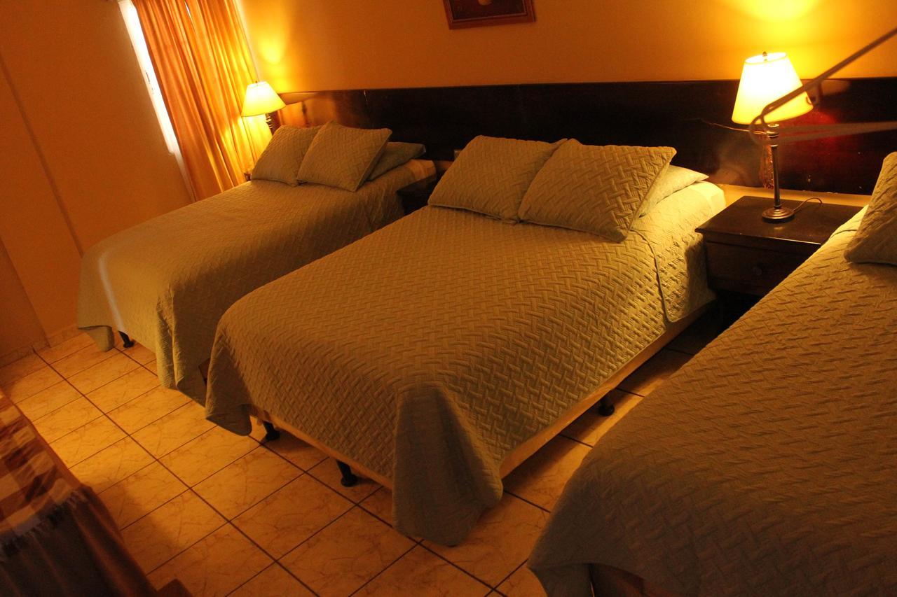 Hotel Las Margaritas La Esperanza Esterno foto