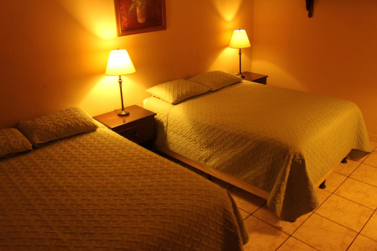 Hotel Las Margaritas La Esperanza Esterno foto