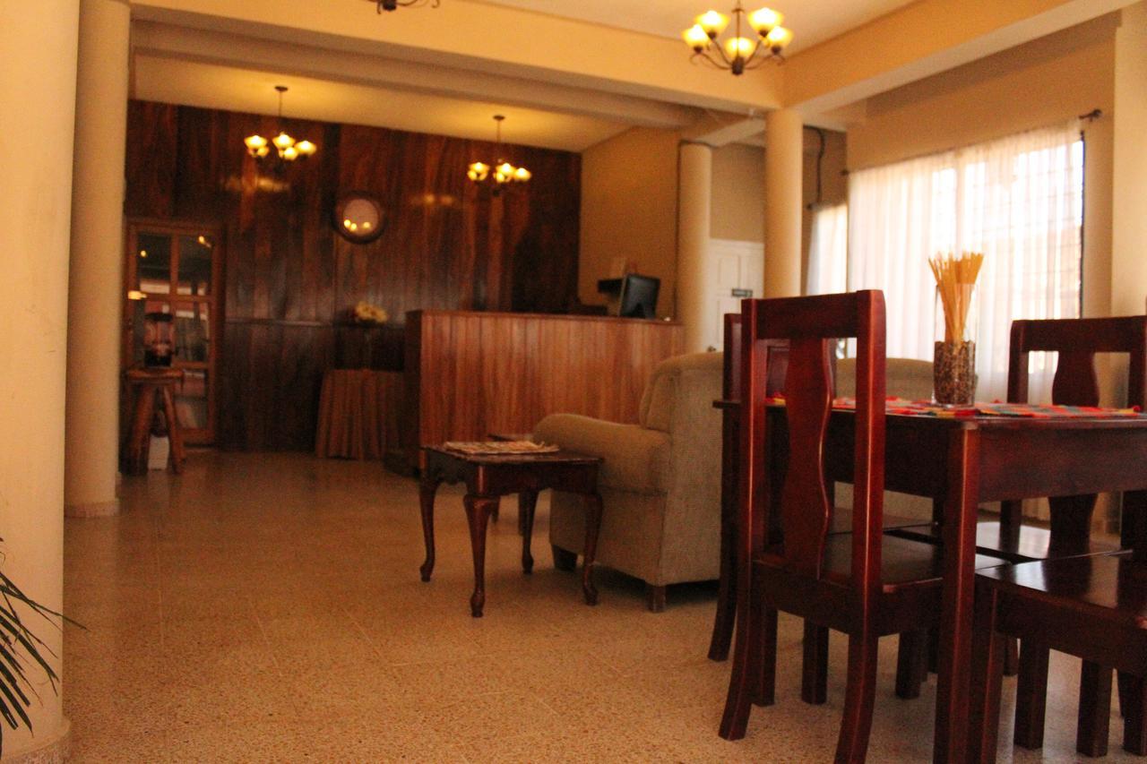 Hotel Las Margaritas La Esperanza Esterno foto