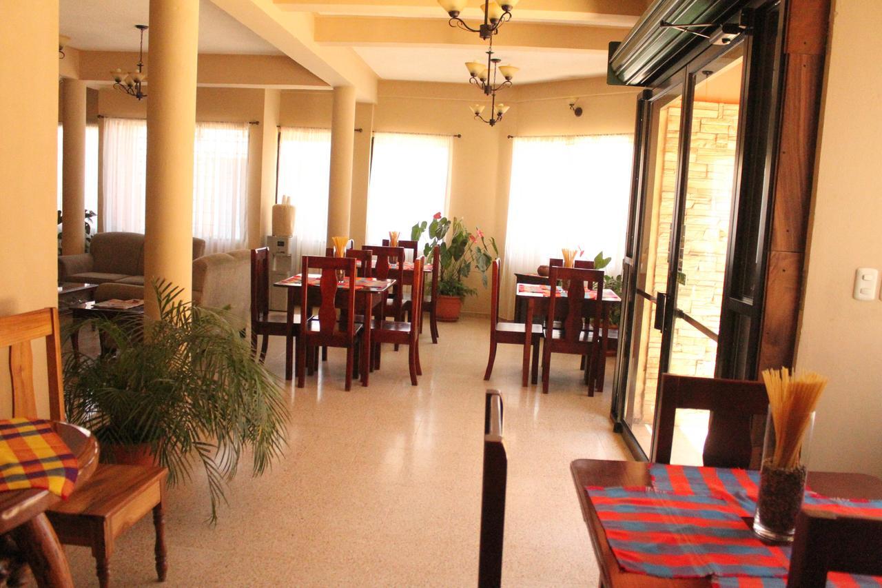 Hotel Las Margaritas La Esperanza Esterno foto