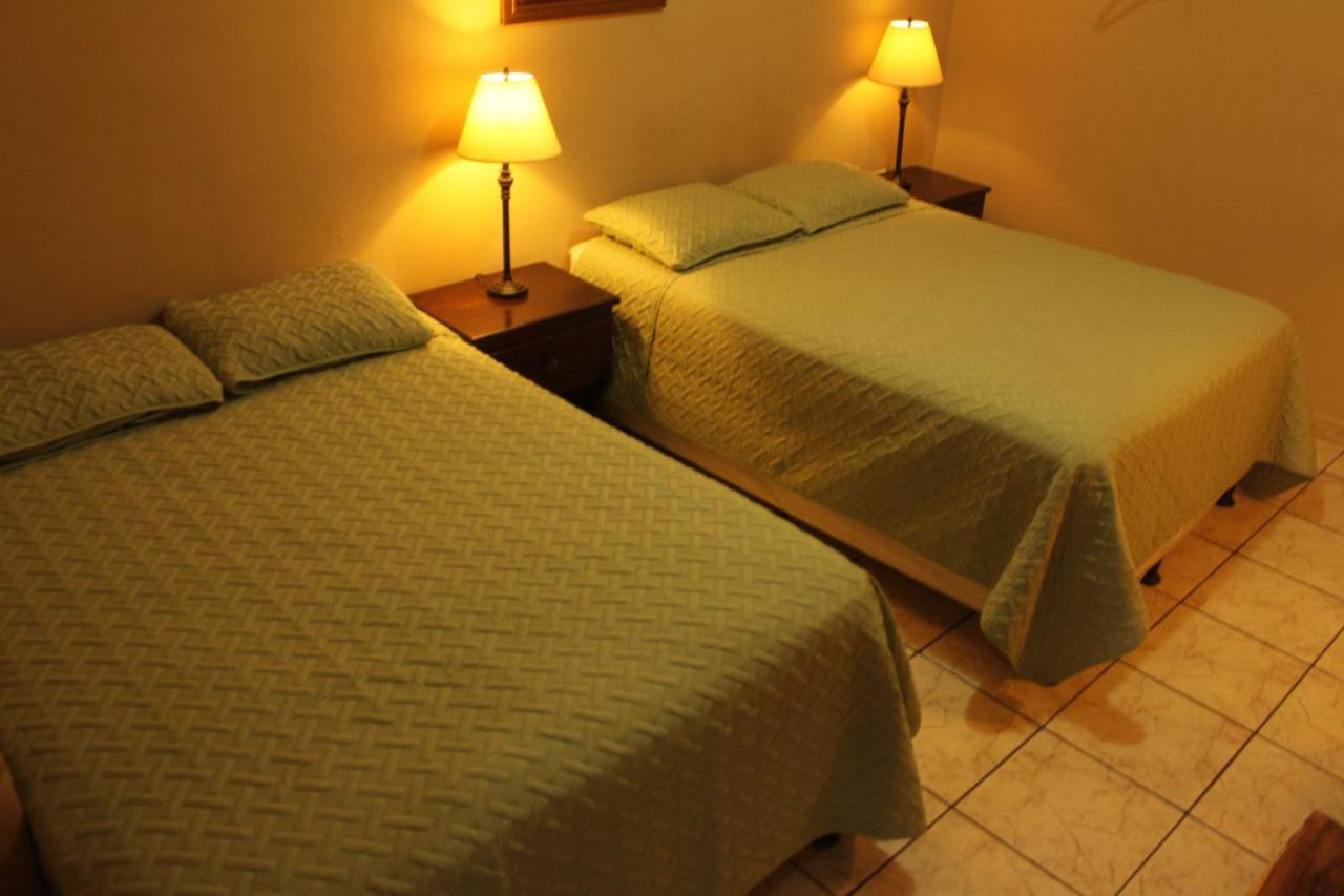 Hotel Las Margaritas La Esperanza Esterno foto